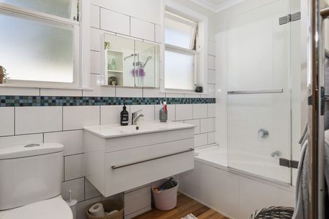 Photo of property in 14 Delphi Place, Sunnybrook, Rotorua, 3015