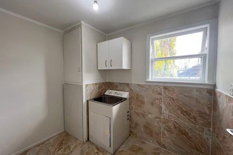Photo of property in 28a Longburn Road, Henderson, Auckland, 0610
