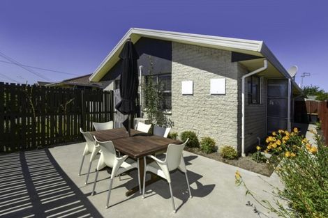 Photo of property in 1/64 Highsted Road, Bishopdale, Christchurch, 8053