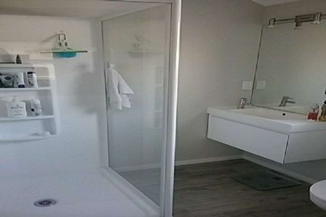 Photo of property in 330 Grenada Street, Papamoa Beach, Papamoa, 3118