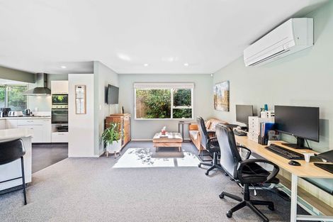 Photo of property in 3 Hamish Place, Westmorland, Christchurch, 8025