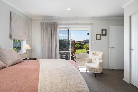 Photo of property in 15 Maniaroa Drive, Katikati, 3129