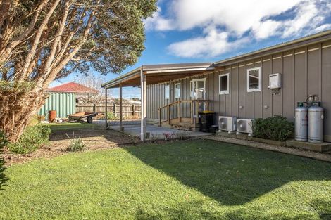 Photo of property in 28 Queen Street, Westport, 7825