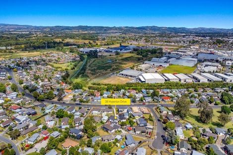 Photo of property in 38a Hyperion Drive, Randwick Park, Auckland, 2105