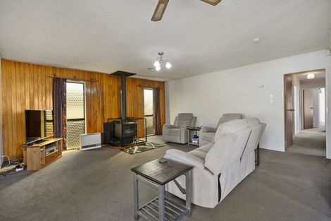 Photo of property in 17 Cypress Crescent, Pukete, Hamilton, 3200