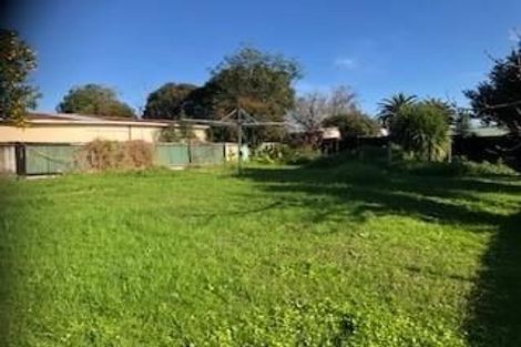 Photo of property in 4 Kereru Street, Henderson, Auckland, 0612