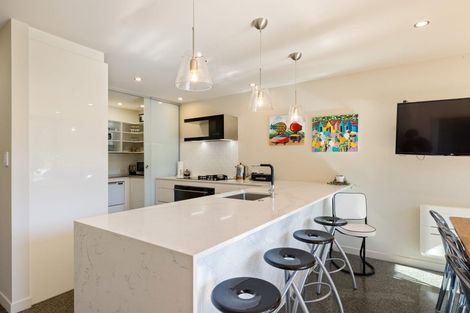 Photo of property in 200 Kennedys Bush Road, Kennedys Bush, Christchurch, 8025
