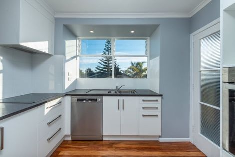 Photo of property in 17a Stirling Grove, Greerton, Tauranga, 3112