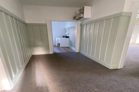 Photo of property in 9 Martin Avenue, Beckenham, Christchurch, 8023