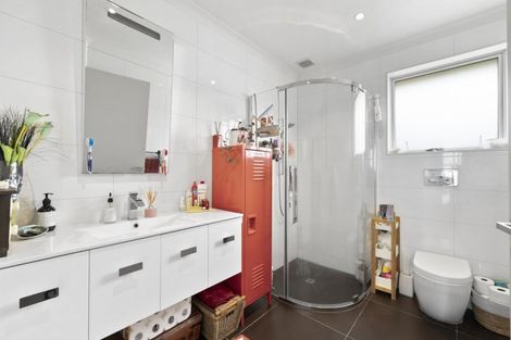 Photo of property in 281 Linton Road, Maungaturoto, 0583