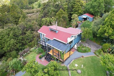 Photo of property in 43 Pahi Road, Paparoa, 0571