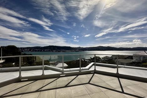 Photo of property in 24c Grafton Road, Roseneath, Wellington, 6011