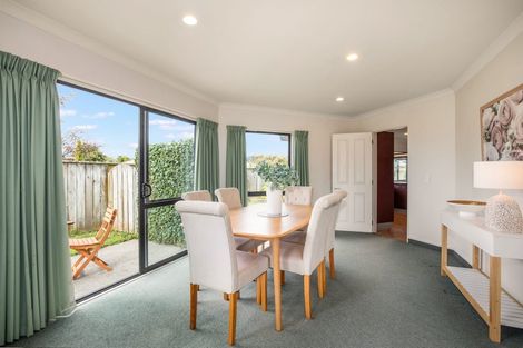 Photo of property in 155 Guildford Drive, Paraparaumu Beach, Paraparaumu, 5032