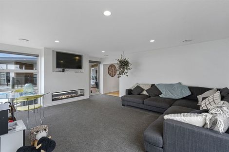 Photo of property in 175 Major Hornbrook Road, Mount Pleasant, Christchurch, 8081