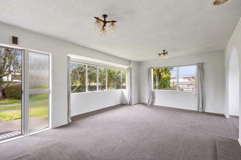 Photo of property in 15 Macdonell Street, Hilltop, Taupo, 3330