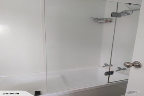 Photo of property in 2/12 Norna Crescent, Kelburn, Wellington, 6012