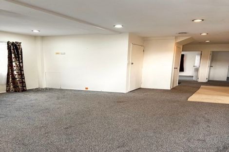 Photo of property in 38 Kenderdine Road, Papatoetoe, Auckland, 2025