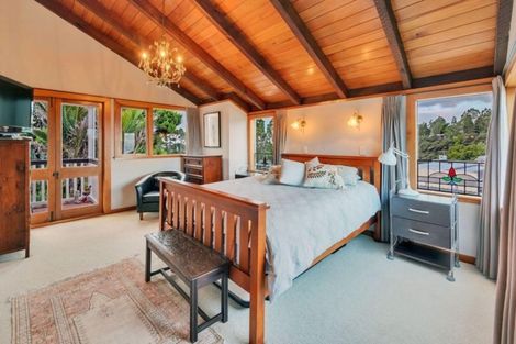 Photo of property in 431 Titirangi Road, Titirangi, Auckland, 0604