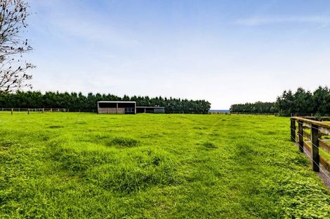 Photo of property in 939 Main North Road, Onaero, Waitara, 4383