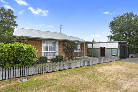 Photo of property in 6 Bank Street, Amberley, 7410