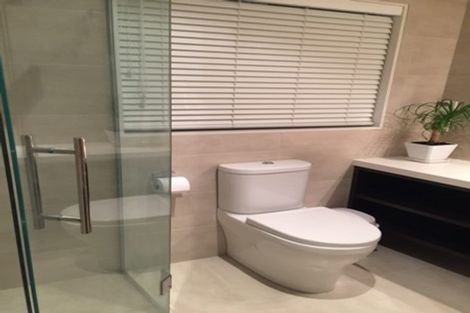 Photo of property in 46 Hattaway Avenue, Bucklands Beach, Auckland, 2012