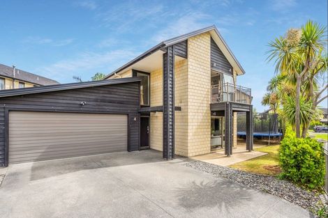 Photo of property in 4 Springhaven Lane, Paraparaumu, 5032