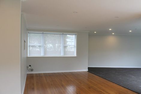 Photo of property in 50 Kapuka Road, Mangere Bridge, Auckland, 2022