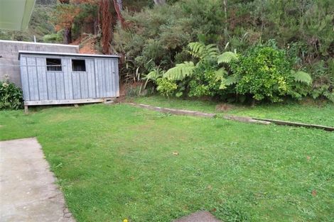 Photo of property in 19 Shackleton Grove, Stokes Valley, Lower Hutt, 5019