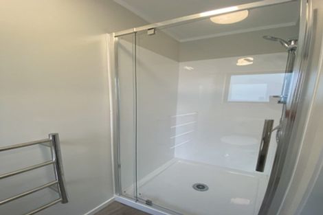 Photo of property in 56 Kahu Road, Paremata, Porirua, 5024