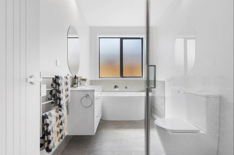 Photo of property in 15 Matuku Place, Katikati, 3178