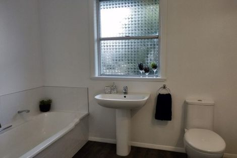 Photo of property in 26 Ihle Street, Terrace End, Palmerston North, 4410