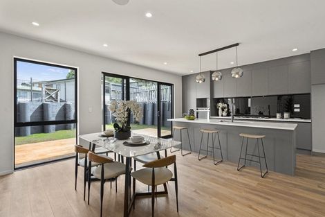 Photo of property in 3 Tawapou Close, Massey, Auckland, 0614