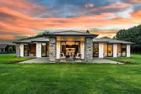 Photo of property in 21 Classiebawn Lane, Prebbleton, 7676