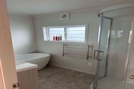 Photo of property in 156 Rathgar Road, Henderson, Auckland, 0610