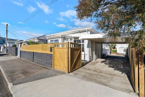Photo of property in 9 East Street, Petone, Lower Hutt, 5012