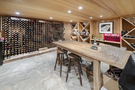 Photo of property in 14 Homewood Avenue, Karori, Wellington, 6012