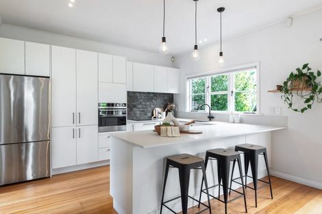 Photo of property in 7 Knight Avenue, Mount Albert, Auckland, 1025