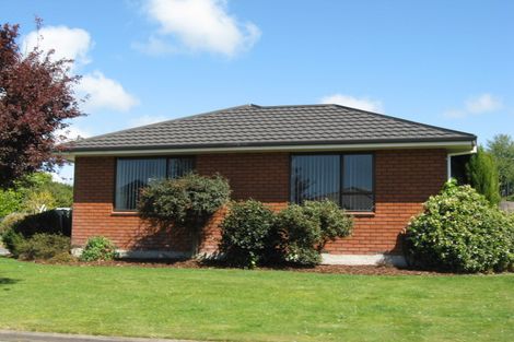 Photo of property in 14 Blakeley Place, Kaiapoi, 7630