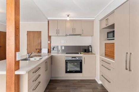Photo of property in 18 Roosevelt Road, Western Heights, Rotorua, 3015