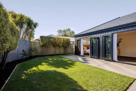 Photo of property in 137 Mcfaddens Road, St Albans, Christchurch, 8052