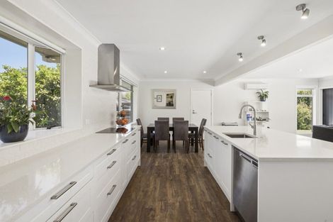 Photo of property in 16 Shelley Street, Otumoetai, Tauranga, 3110
