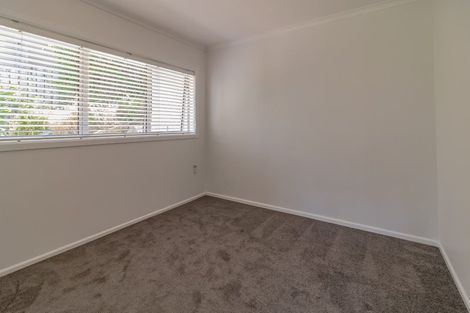 Photo of property in 27 Ian Marwick Place, Birkenhead, Auckland, 0626