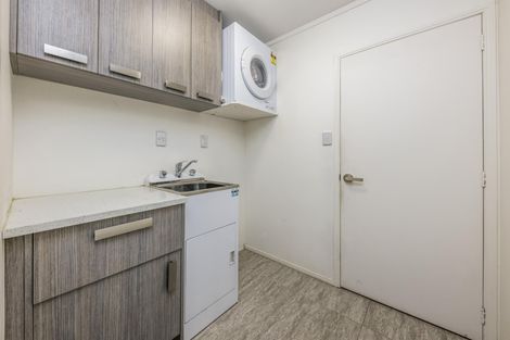 Photo of property in 32 Gracechurch Drive, Flat Bush, Auckland, 2016