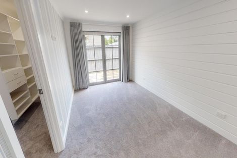Photo of property in 3 Colombo Street, Palmerston North, 4410