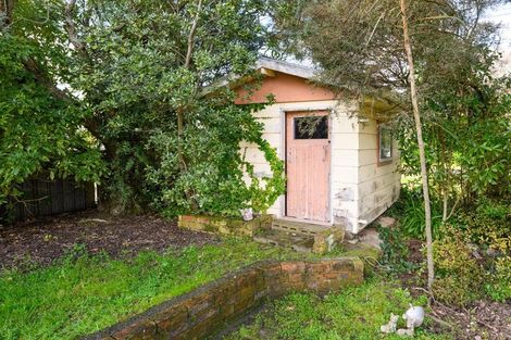 Photo of property in 21 Avon Street, Rongotea, 4476