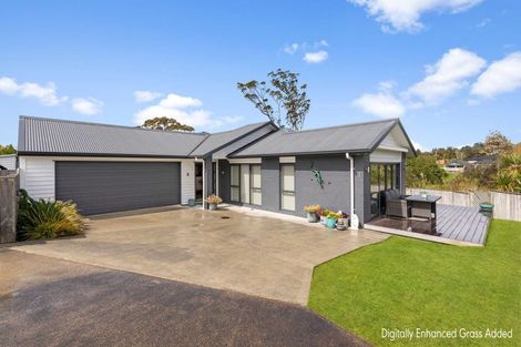Photo of property in 8 Michelia Lane, Kaukapakapa, Helensville, 0875