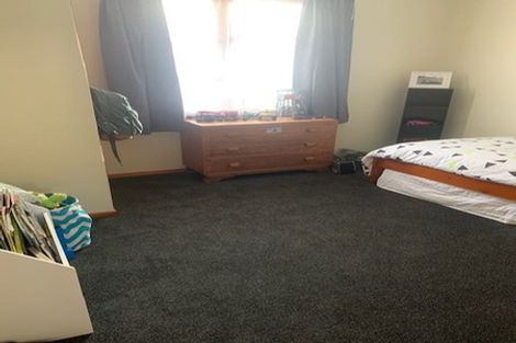 Photo of property in 24 Glasgow Street, Takaro, Palmerston North, 4412