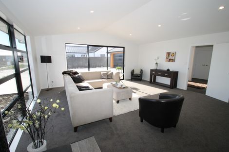 Photo of property in 7 Aviation Lane, Mosgiel, 9024