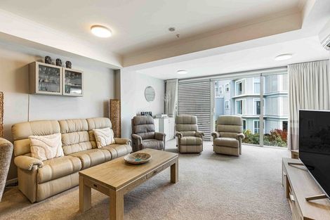 Photo of property in 107 Panorama Heights, Orewa, 0931