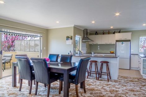 Photo of property in 14 Walnut Grove, Whakatane, 3120